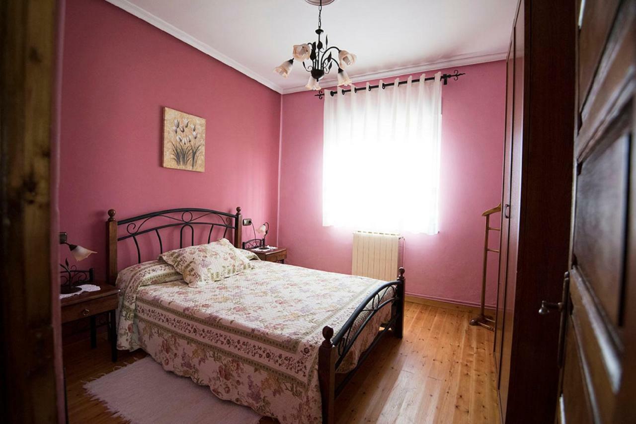 Maria La Carbayeda Guest House Luanco Eksteriør bilde